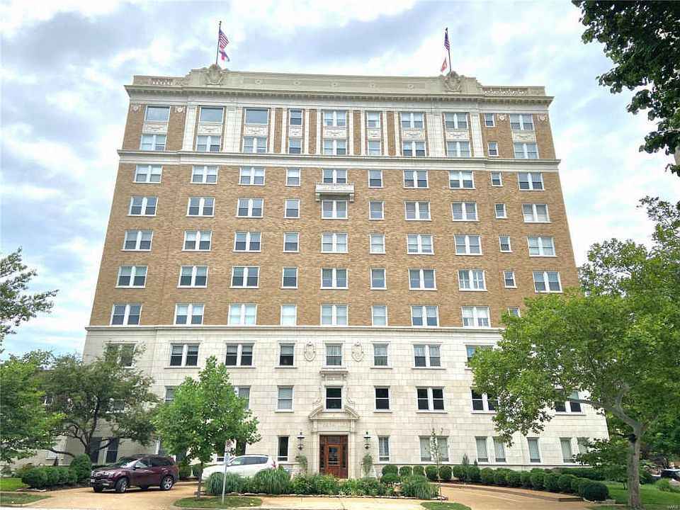 1st image of 709 S Skinker Blvd APT 701