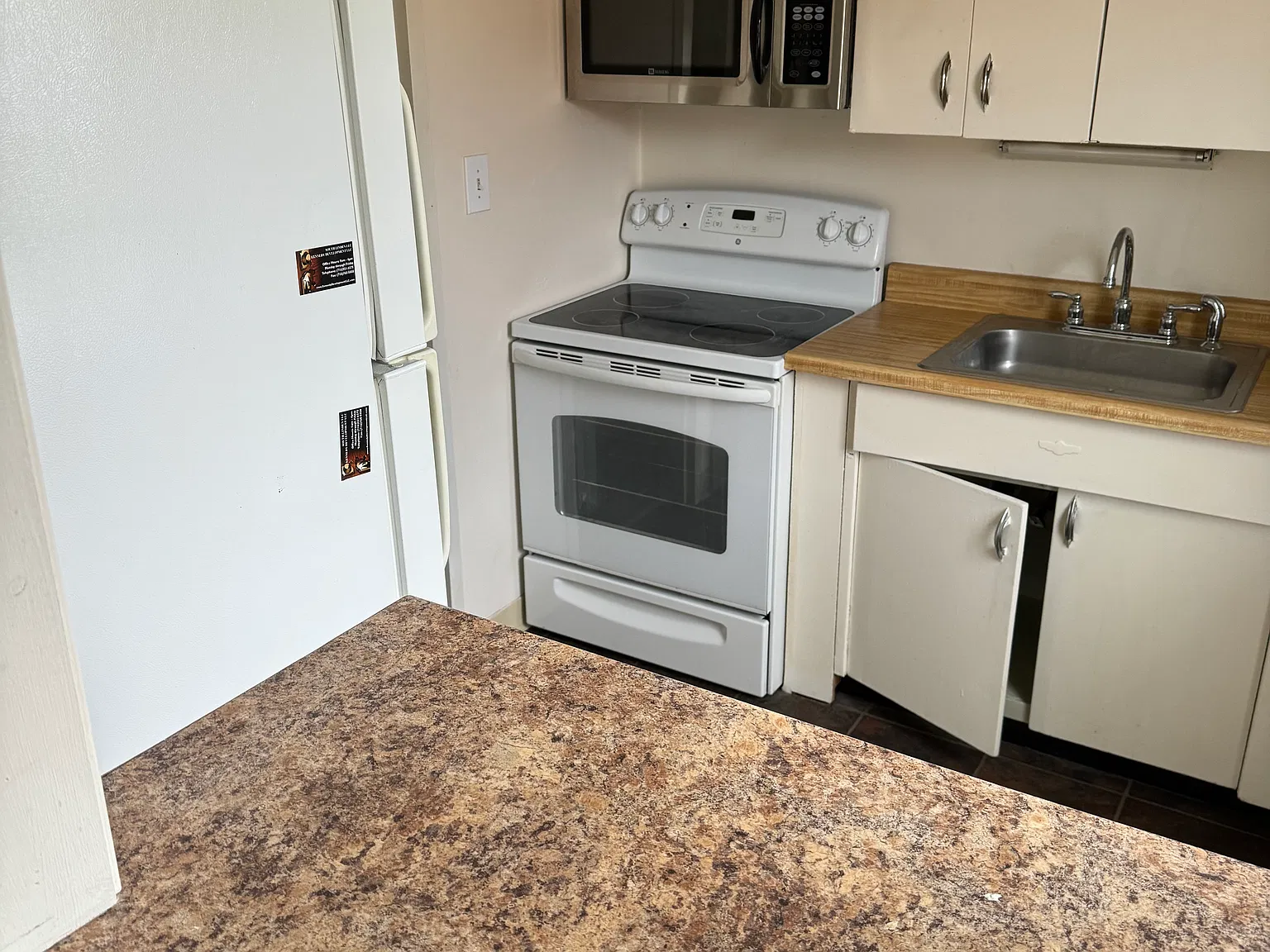 129 Belmont Ave — Photo 4
