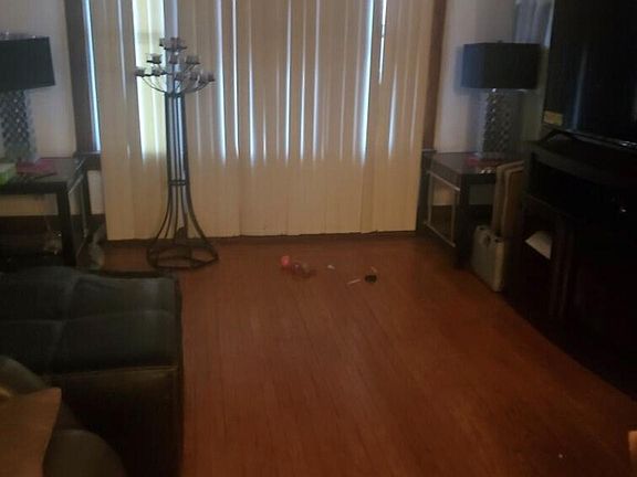 5th image of 159 Ross Ave #1