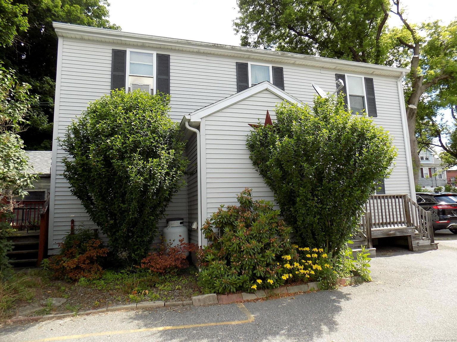 942 Riverside Dr, North Grosvenordale, CT 06255 MLS 24027566 Zillow