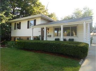 108 S Charles Ave, Naperville, IL