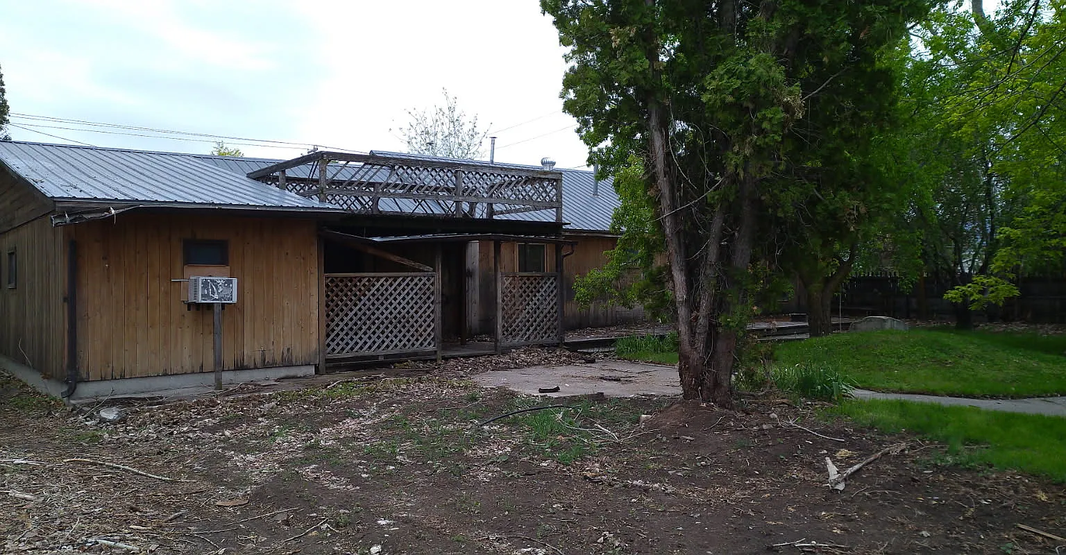2 bed, 1300 sqft, $1,500 — Photo 3