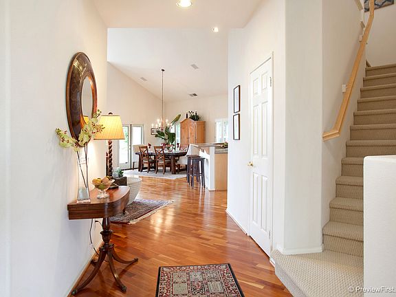 4th image of 1207 White Sands Dr