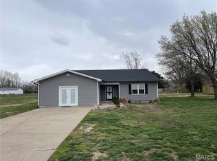 38 Byrd Dr, Sikeston, MO 63801