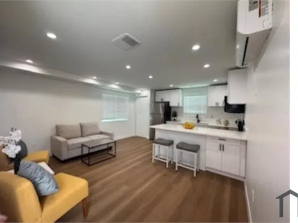 1307 E 46th St, Los Angeles, CA