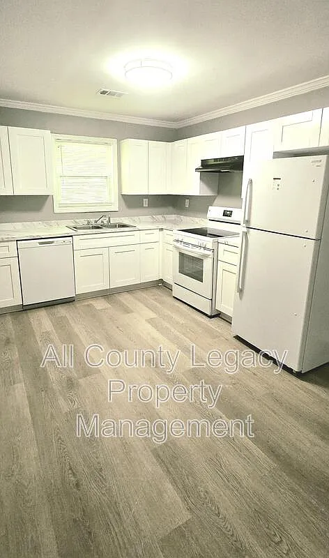 2 bed, 2.0 bath, $1,295 — Photo 3