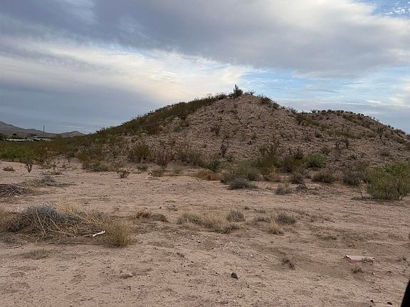 3rd image of Trujillo Creek Rd