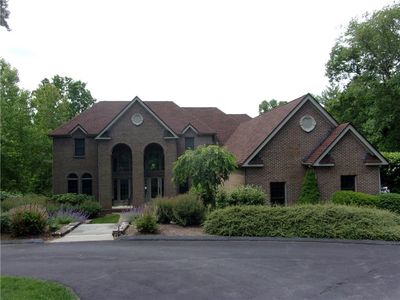 77 Iroquois Trl, Glocester, RI, 02857