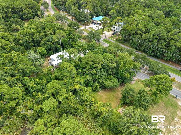 3rd image of 716 Bienville Blvd