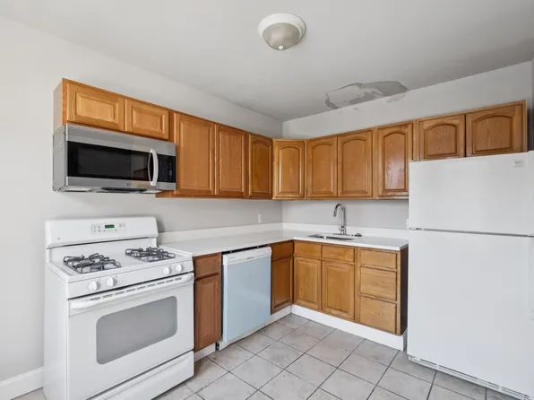 5101-21 Walnut St #A302, Philadelphia, PA 19139