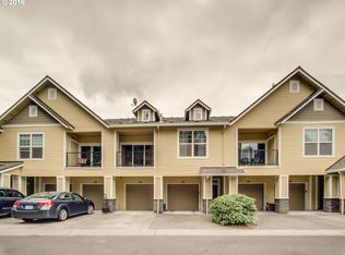 945 Springtree Ln, West Linn, OR 97068