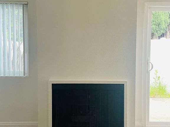 2nd image of 25400 Oak St #14782713