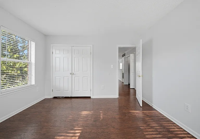 205 Westover Ave #1-203 — Photo 25