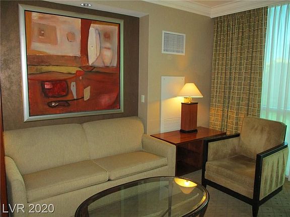 4th image of 125 E Harmon Ave #716
