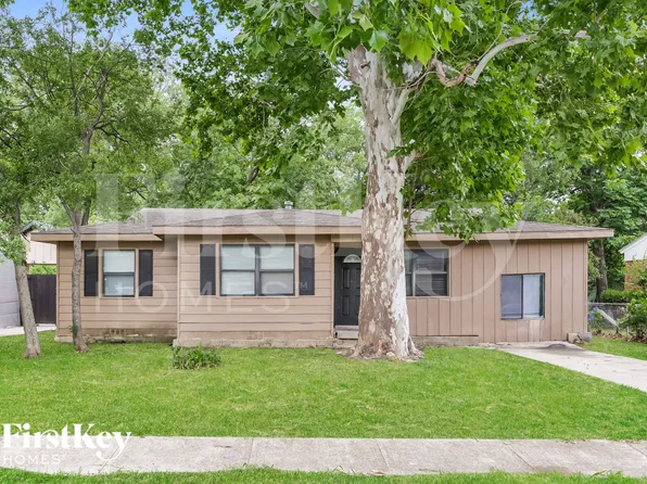1504 Valley View St, Mesquite, TX 75149