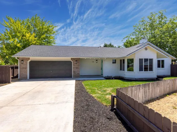1305 W Yost Ct, Meridian, ID 83646