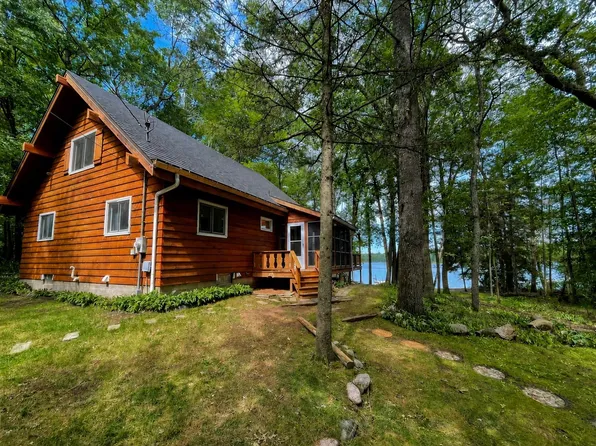 N1618 Sundance Trl, Keshena, WI 54135