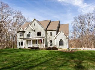 21 Jolin Ln, Colchester, CT 06415