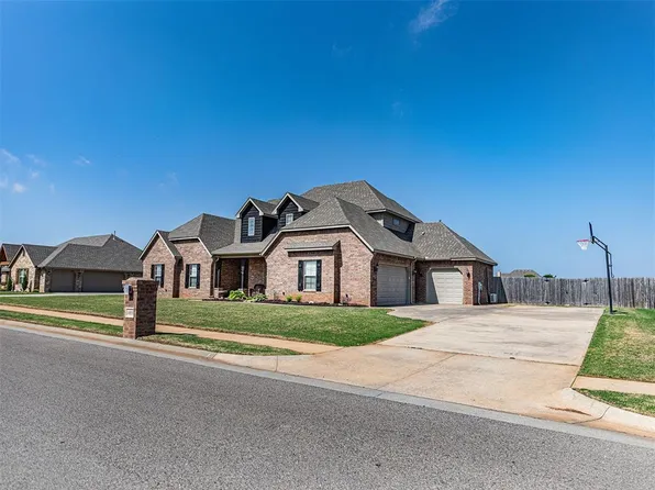 14809 Pepperwell Oaks Dr, Oklahoma City, OK 73165
