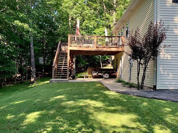 4th image of 104 Wintergreen Rd