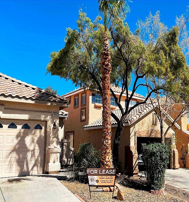 Single Story 2 bedroom with dedicated office space. In the heart of Summerlin. Open Floor Plan. Fresh paint and new appliances, New quartz countertop, all tiled floors. Quite cul-de-sac, Large patio and private backyard. Ready for immediate move-in!