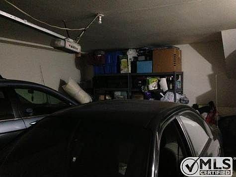 4th image of 18360 Collins St Unit I