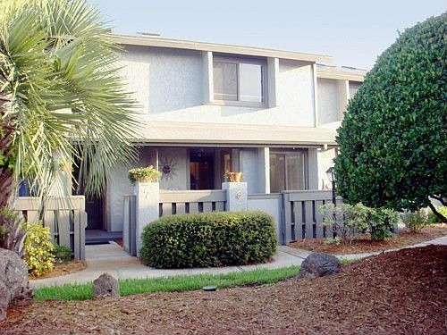 1st image of 201 Orange Grove Dr #F