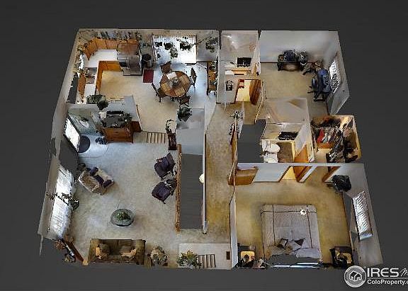 5th image of 207 N 49th Avenue Ct