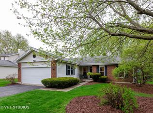 720 Timberwood Ln, Algonquin, IL