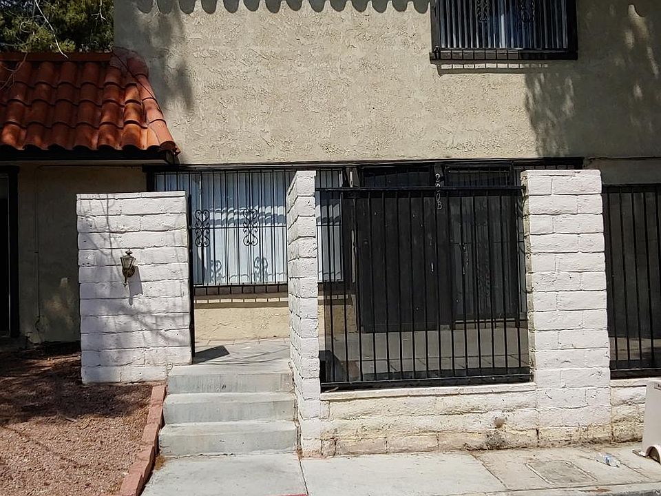 1st image of 200 Brookside Ln