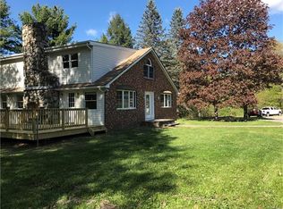 431 Pine Ridge Dr, Wappingers Falls, NY 12590