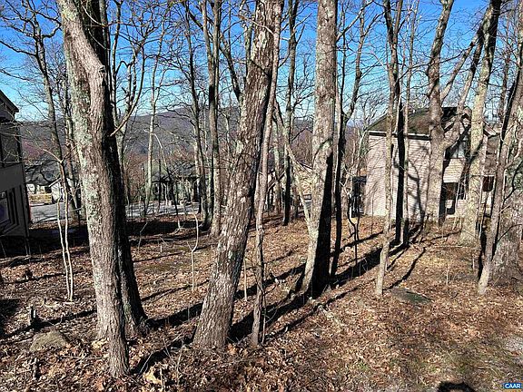 2nd image of 421 Blackrock Dr