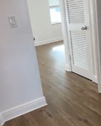 4th image of 401 SW 13th Pl APT 722