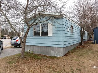 40 Hampton Rd UNIT B7, Exeter, NH 03833