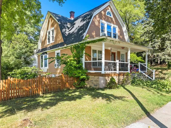 404 3rd St, Towanda, PA 18848