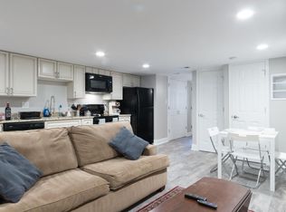 16 Girard St NE APT B, Washington, DC 20002