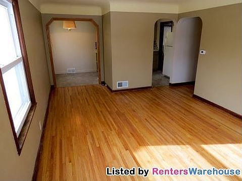 2nd image of 630 8th Ave S