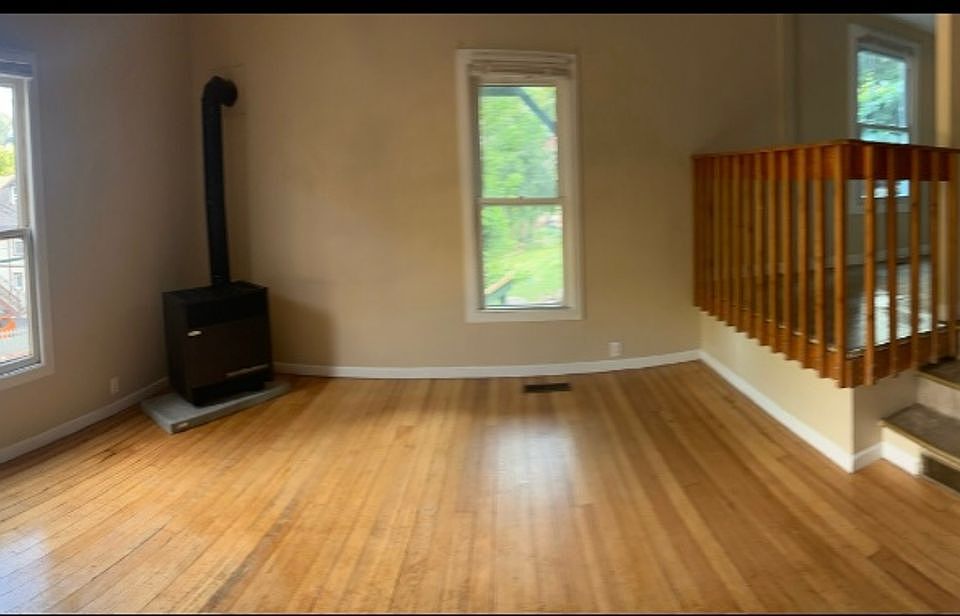 2nd image of 505 Canon Ave APT 1