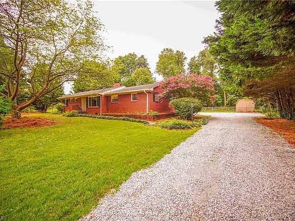 4th image of 6003 Brushwood Ct