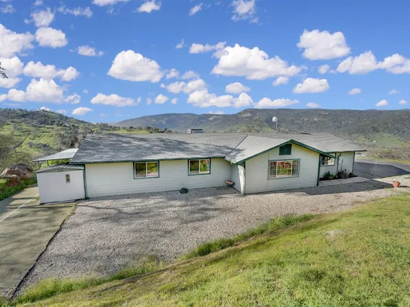 30430 Seminole Rd, Tollhouse, CA 93667