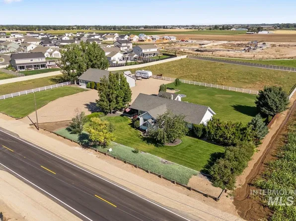 5814 E Locust Ln, Nampa, ID 83686