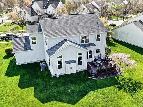 3rd image of 6537 Wyndburne Dr