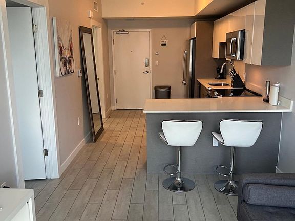 2nd image of 321 NE 26th St #807