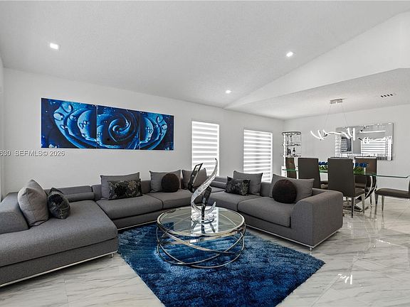 4th image of 8842 SW 215th Ln #8842