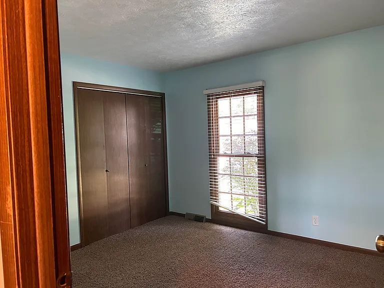 999 Devon St — Photo 20