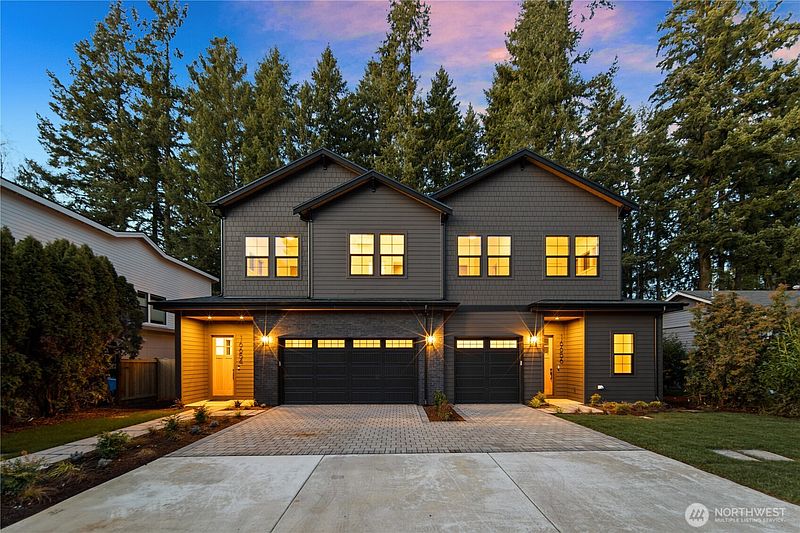 2nd image of 16654 NE 12th Street
