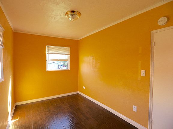 4th image of 407 W San Ysidro Blvd APT 7
