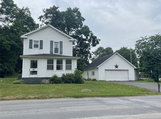 8184 Mercer St, Pulaski, PA 16143