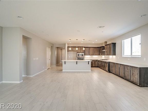 3rd image of 341 Via De Pellegrini