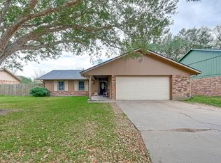 2908 El Camino St, Bay City, TX 77414